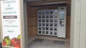 SCEA Carpentier Touron Distributeur Automatique : Le Bien-Pensant