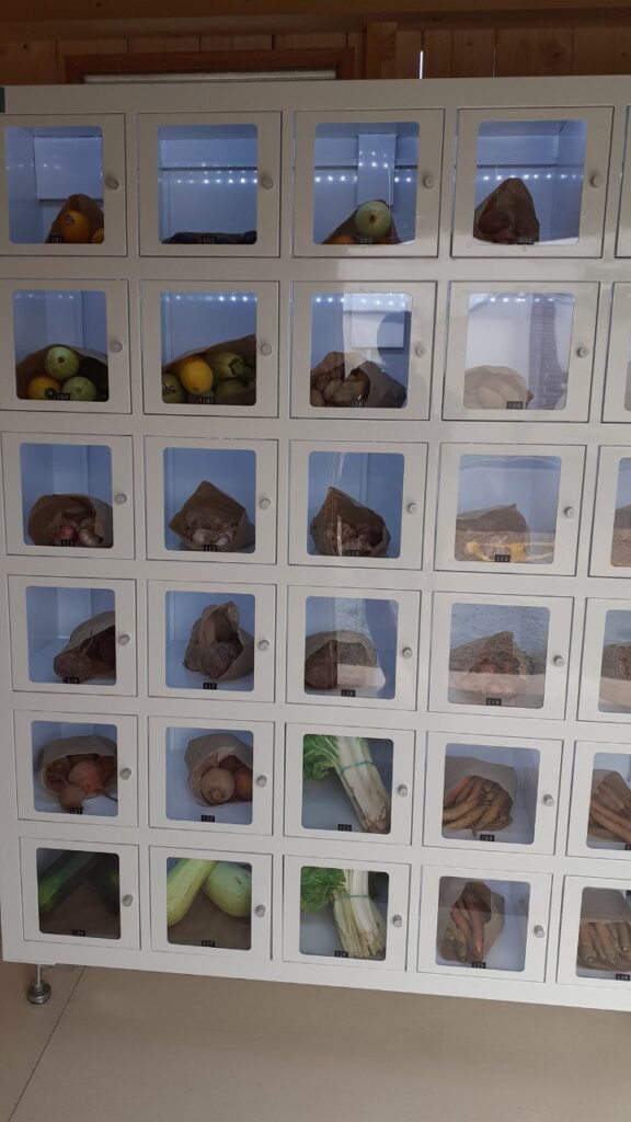 SCEA Carpentier Touron Distributeur Automatique : Le Bien-Pensant