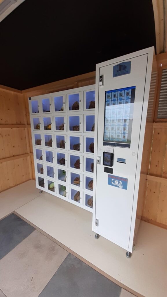 SCEA Carpentier Touron Distributeur Automatique : Le Bien-Pensant