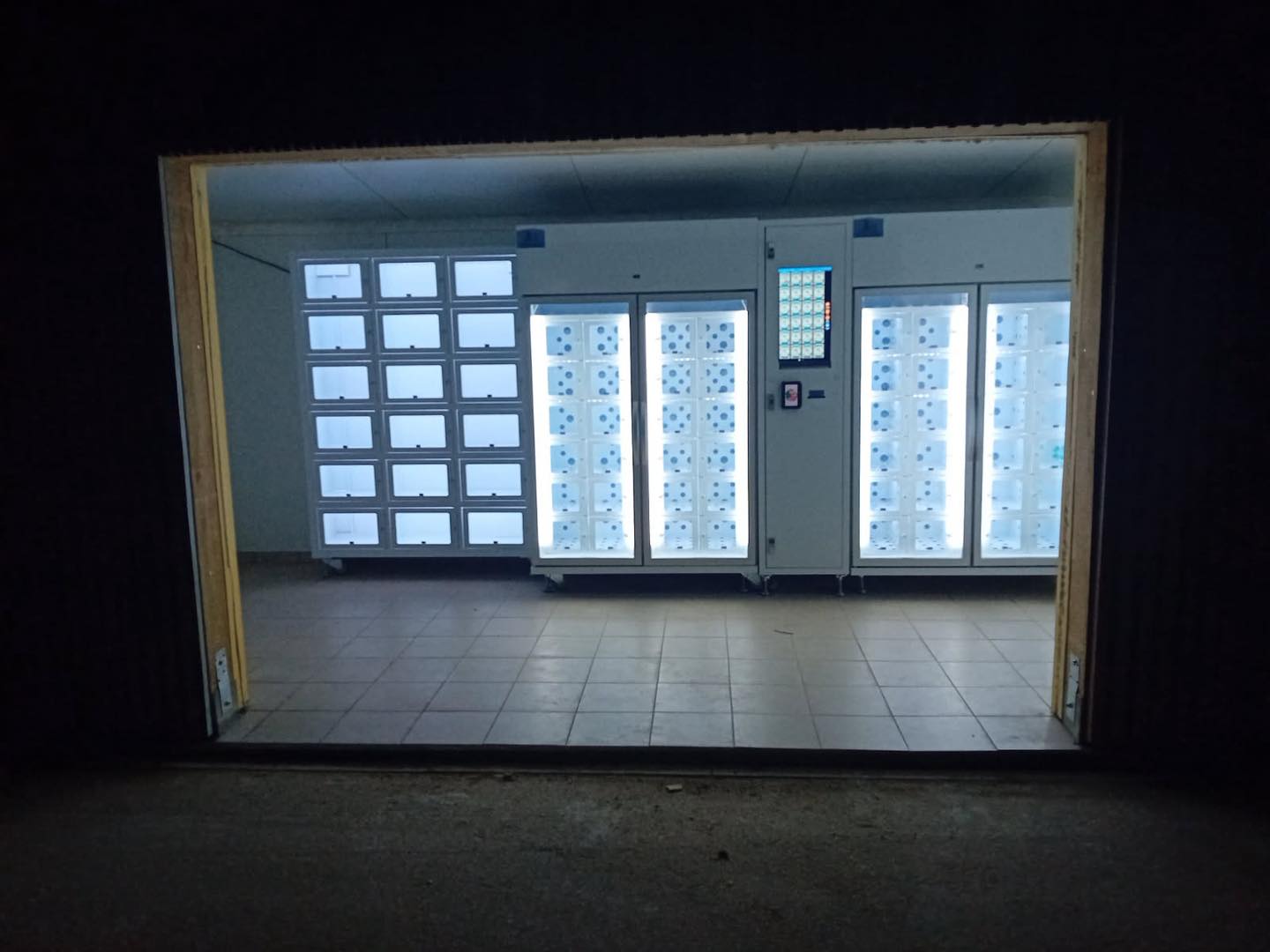 La Ferme du Paillard Distributeurs Automatiques : Le Passe Partout et Le Répandu