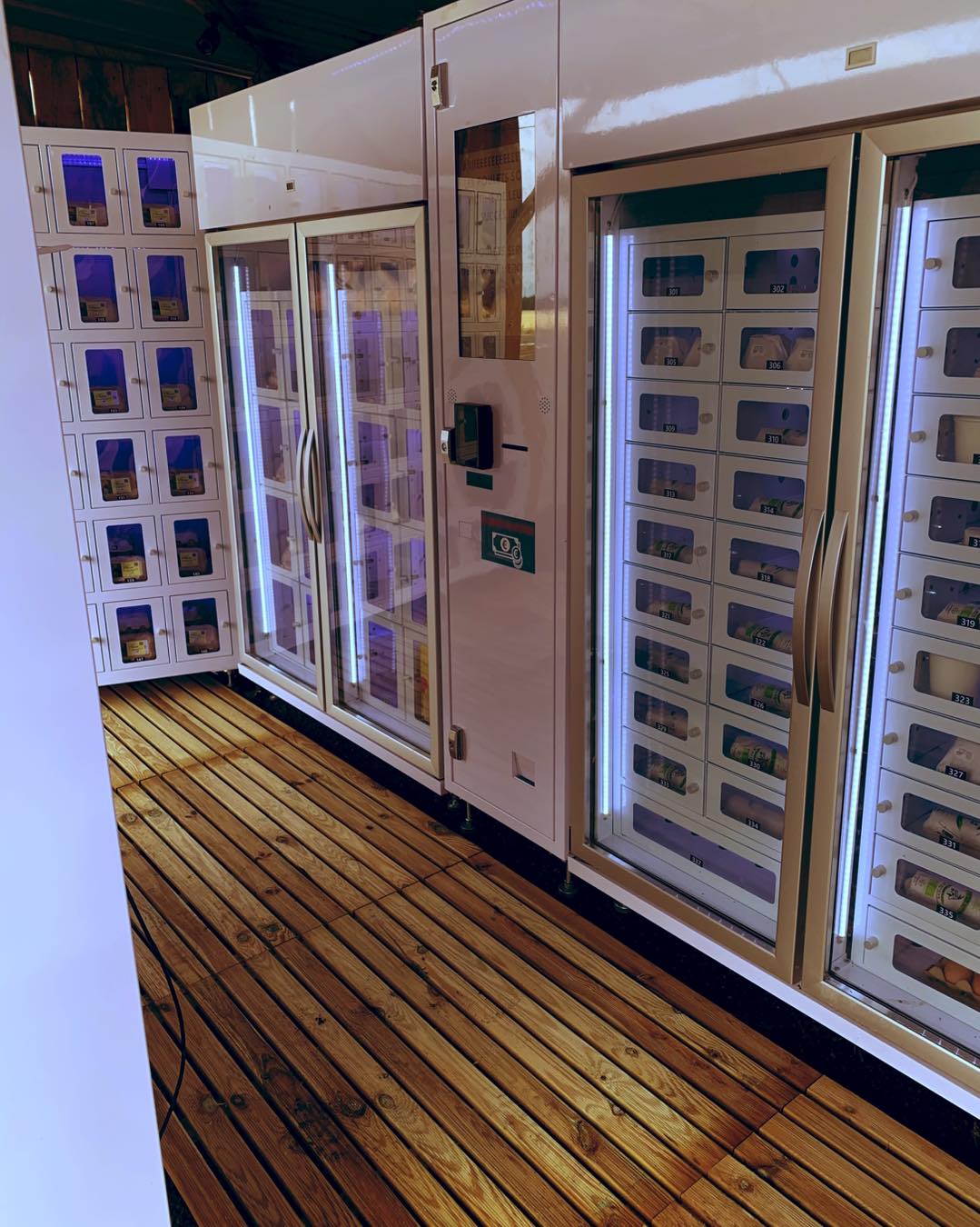 Ferme du Peuplier Distributeurs Automatiques : L'Épicier, Le Panier Fraîcheur et Le Petit Traiteur